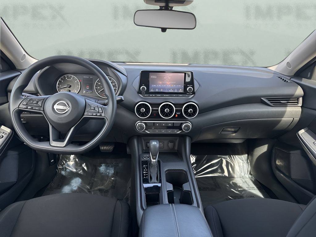 Used 2025 Nissan Sentra S FWD image 11