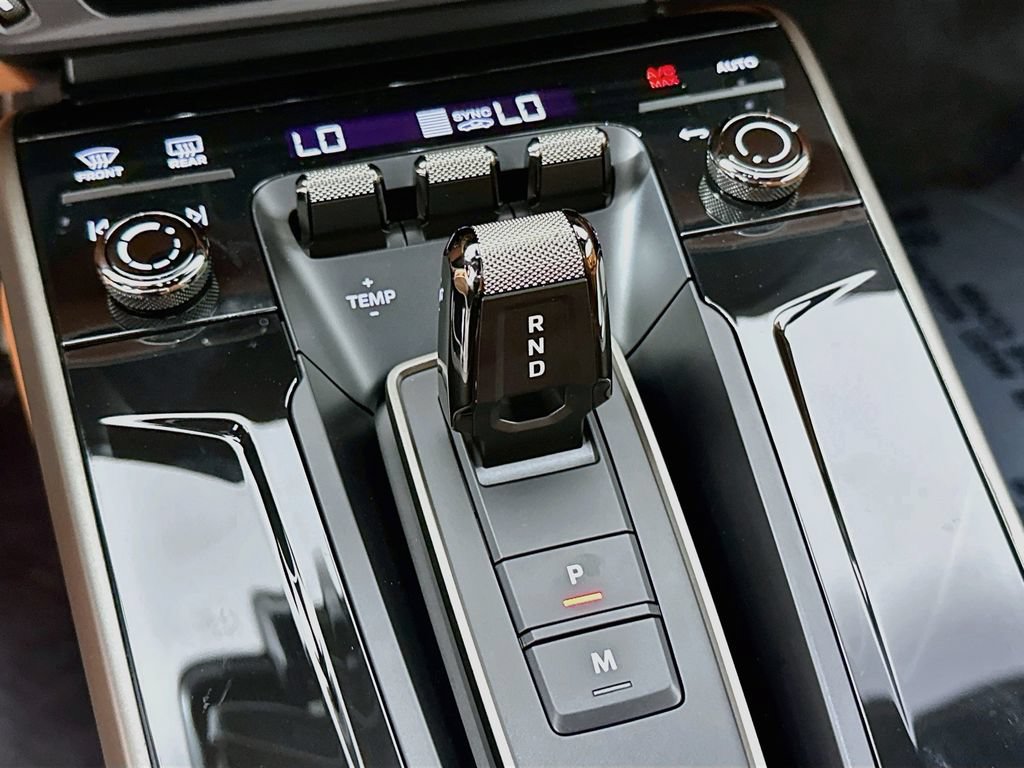 Certified 2026 Porsche 911 Turbo S AWD/4WD image 18