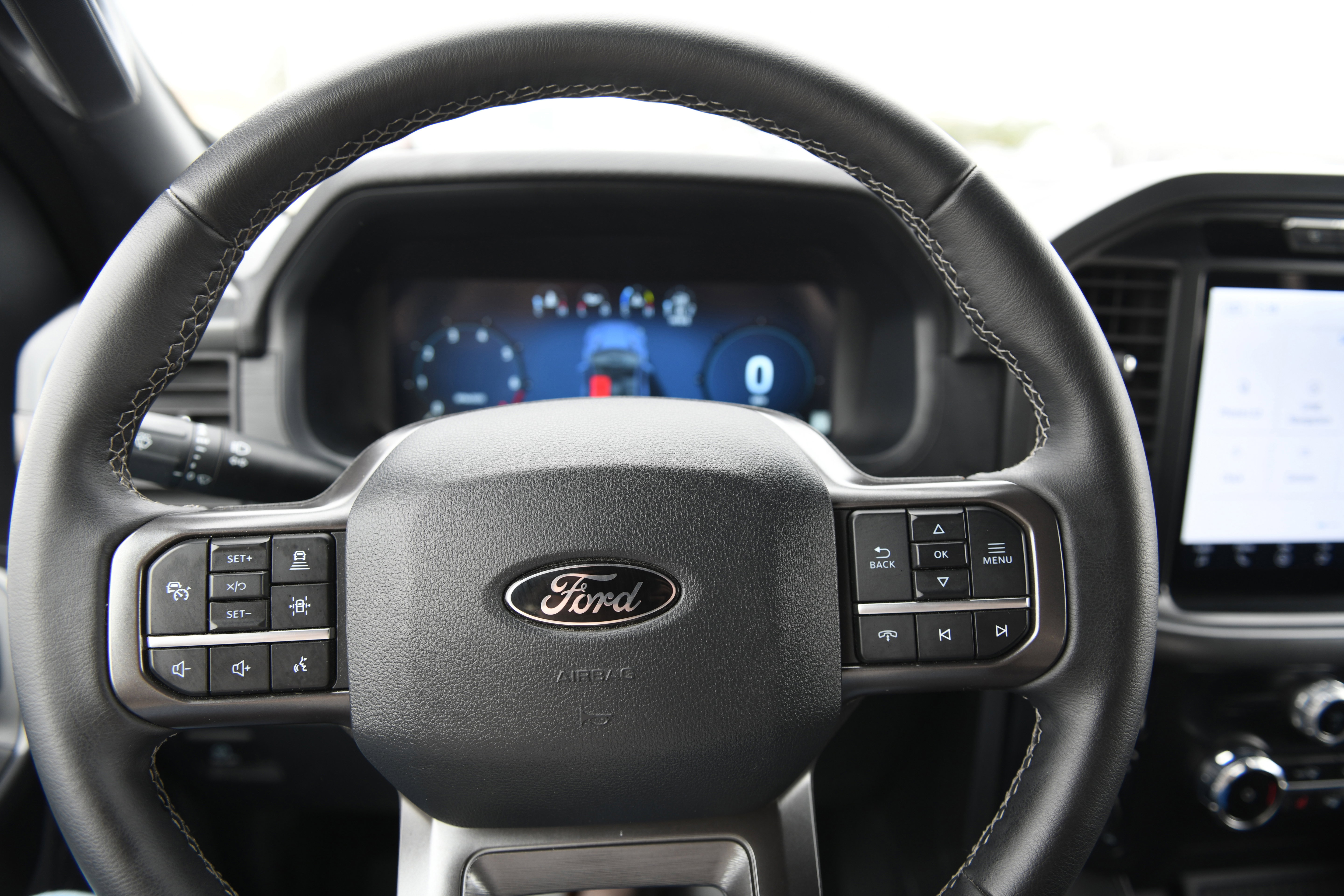 Used 2024 Ford F150 XLT w/ Equipment Group 302A MID image 28