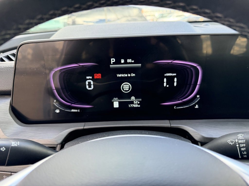 Used 2023 Kia Telluride EX X-Line image 16