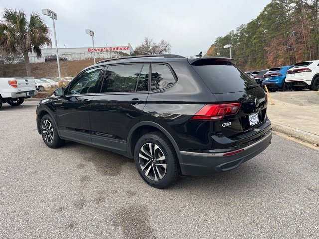 Used 2023 Volkswagen Tiguan S image 38