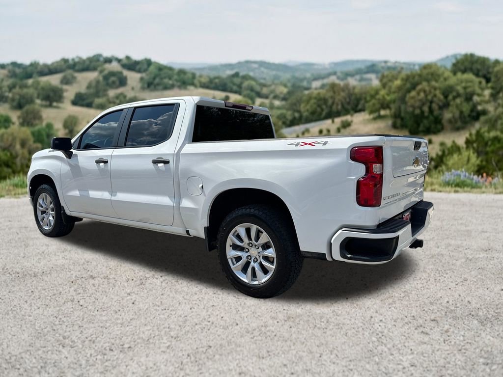 Used 2023 Chevrolet Silverado 1500 Custom AWD/4WD image 8