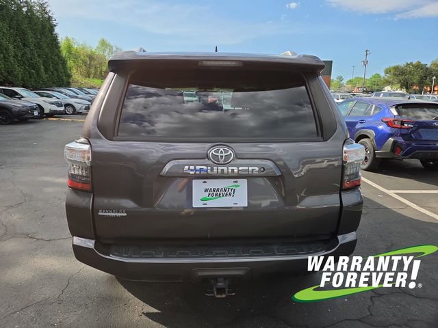 Used 2018 Toyota 4Runner SR5 Premium image 6