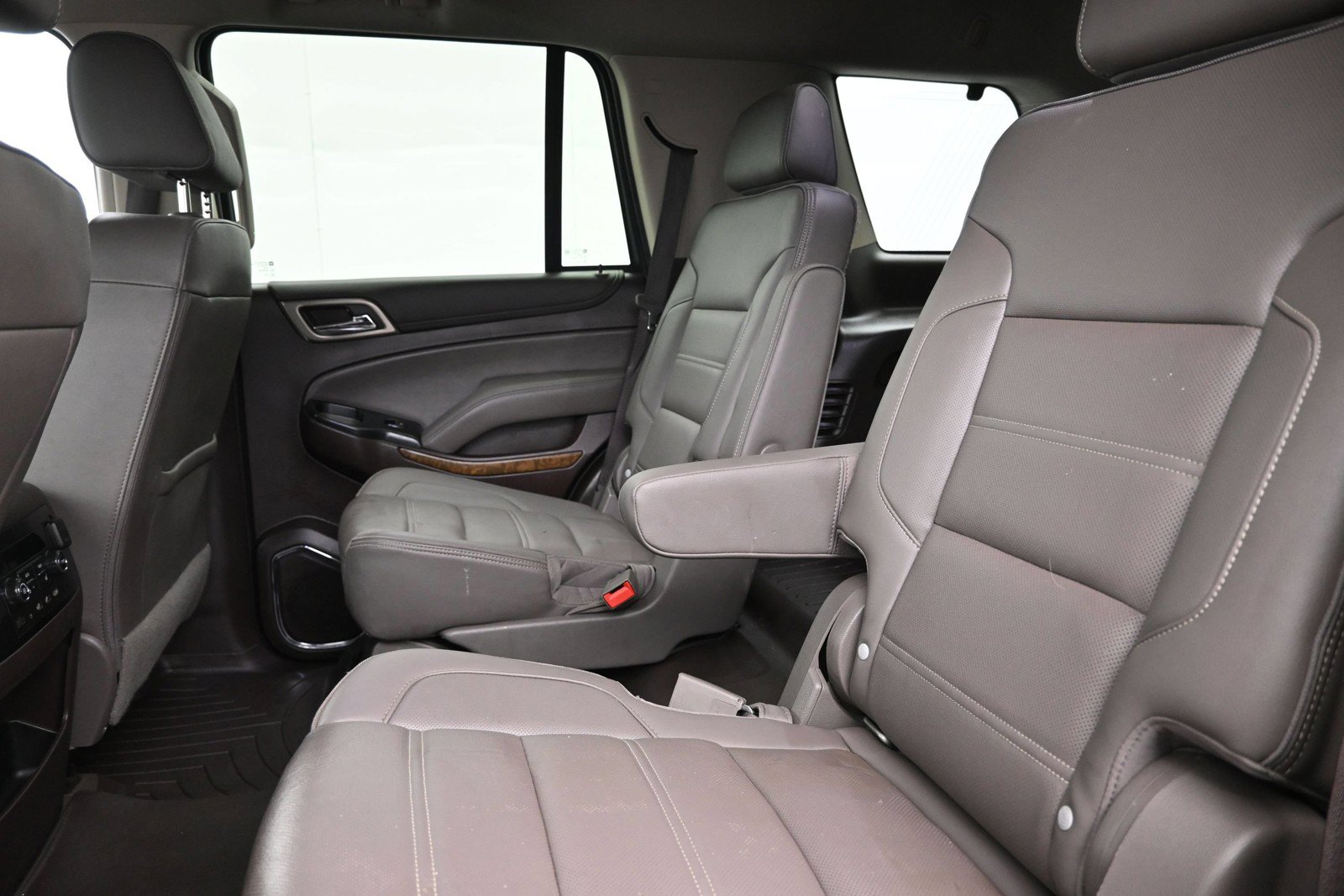 Used 2020 GMC Yukon Denali w/ Open Road Package AWD/4WD image 22