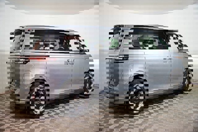 New 2025 Volkswagen ID. Buzz Pro S image 40
