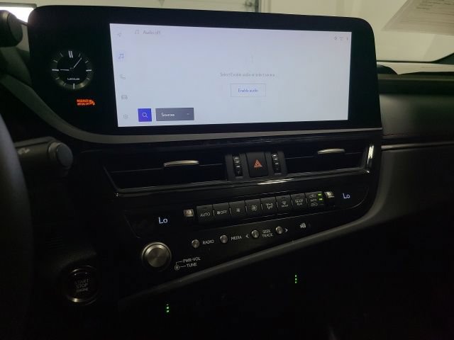 Used 2025 Lexus ES 350 F Sport FWD image 29