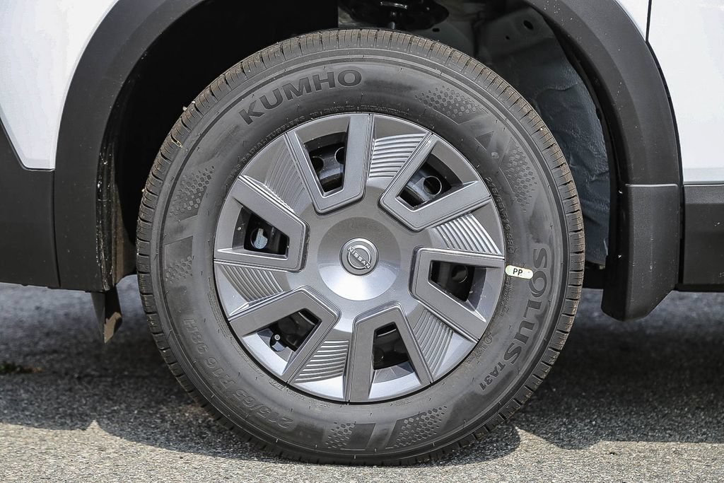 New 2026 Nissan Kicks S FWD image 11