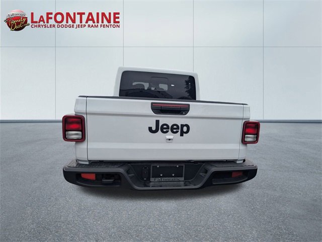 New 2025 Jeep Gladiator Sport image 4