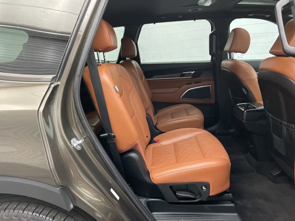 Used 2024 Kia Telluride EX X-Line image 29