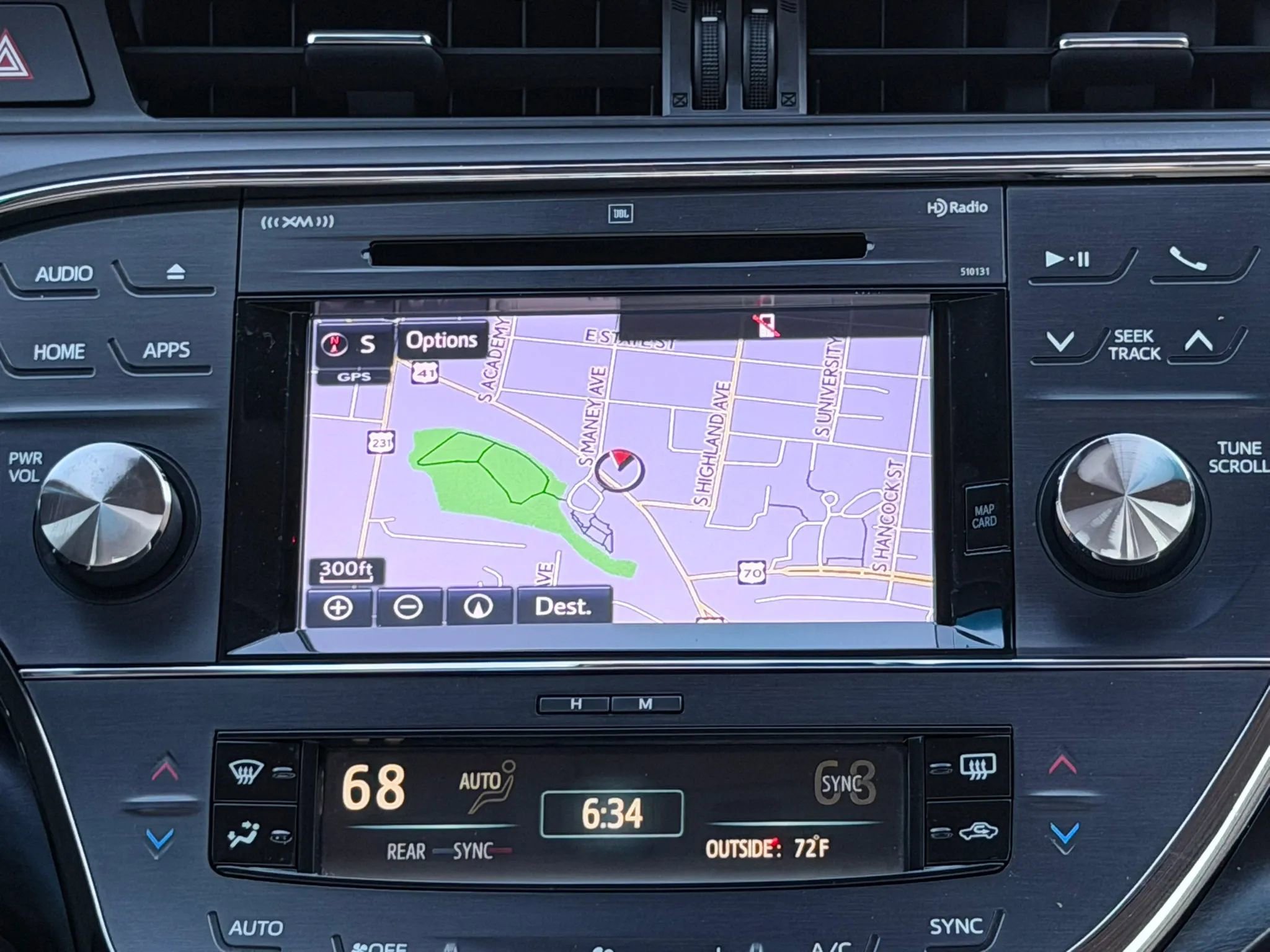 Used 2017 Toyota Avalon Limited FWD image 18