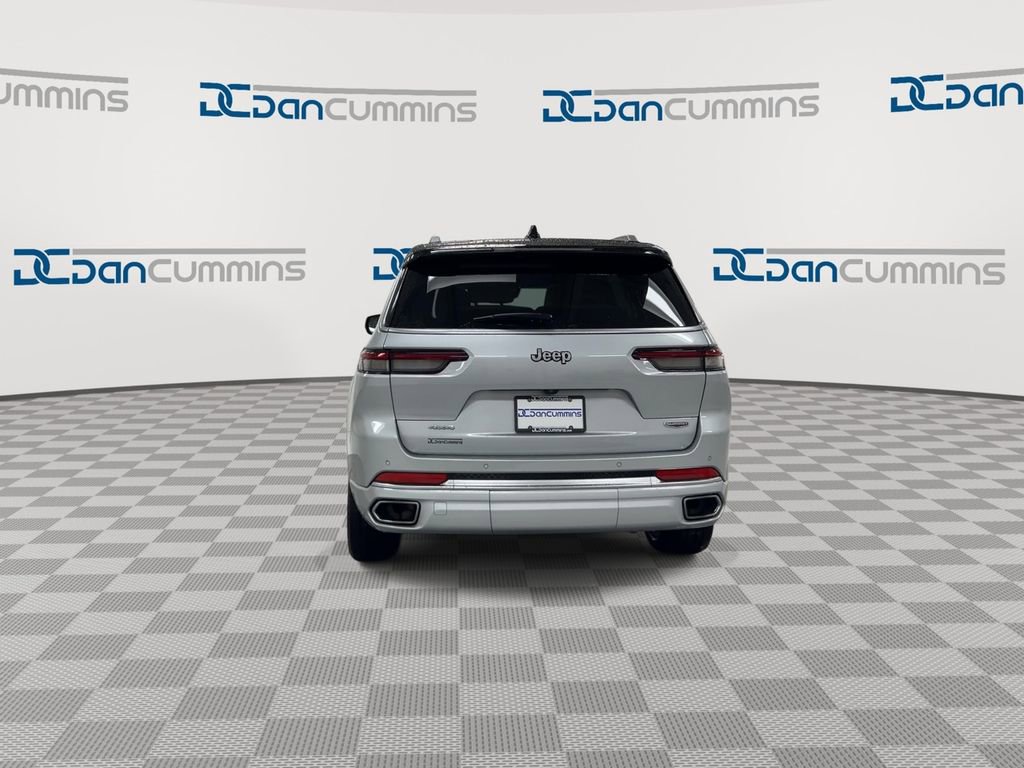 Used 2023 Jeep Grand Cherokee L Summit AWD/4WD image 7