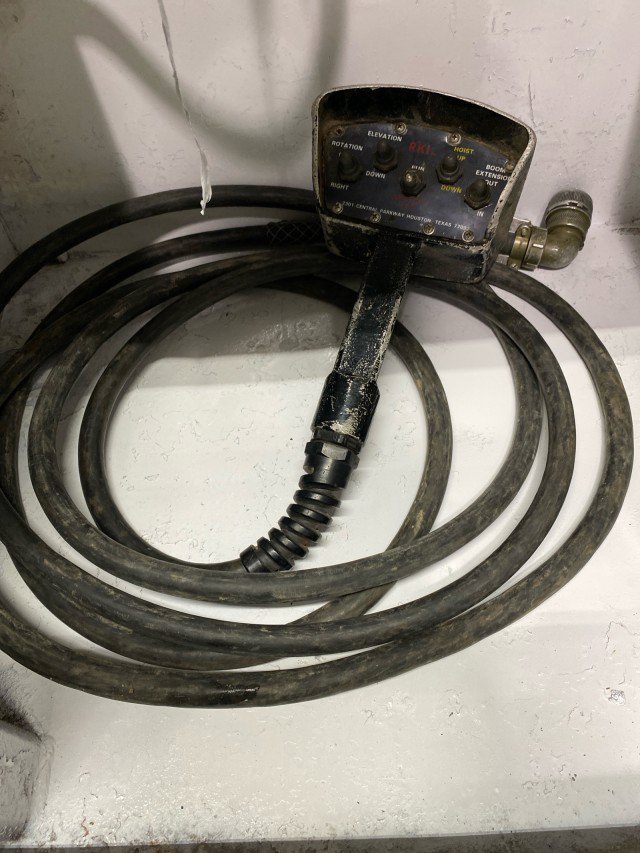 Used 2015 Ford F350 XL w/ Power Equipment Group image 15