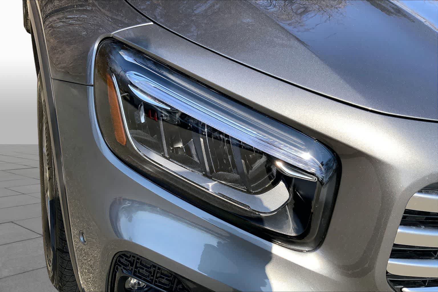 New 2026 Mercedes-Benz GLB 250 4MATIC image 17