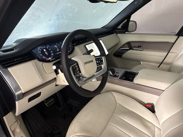 Used 2026 Land Rover Range Rover SE AWD/4WD image 14