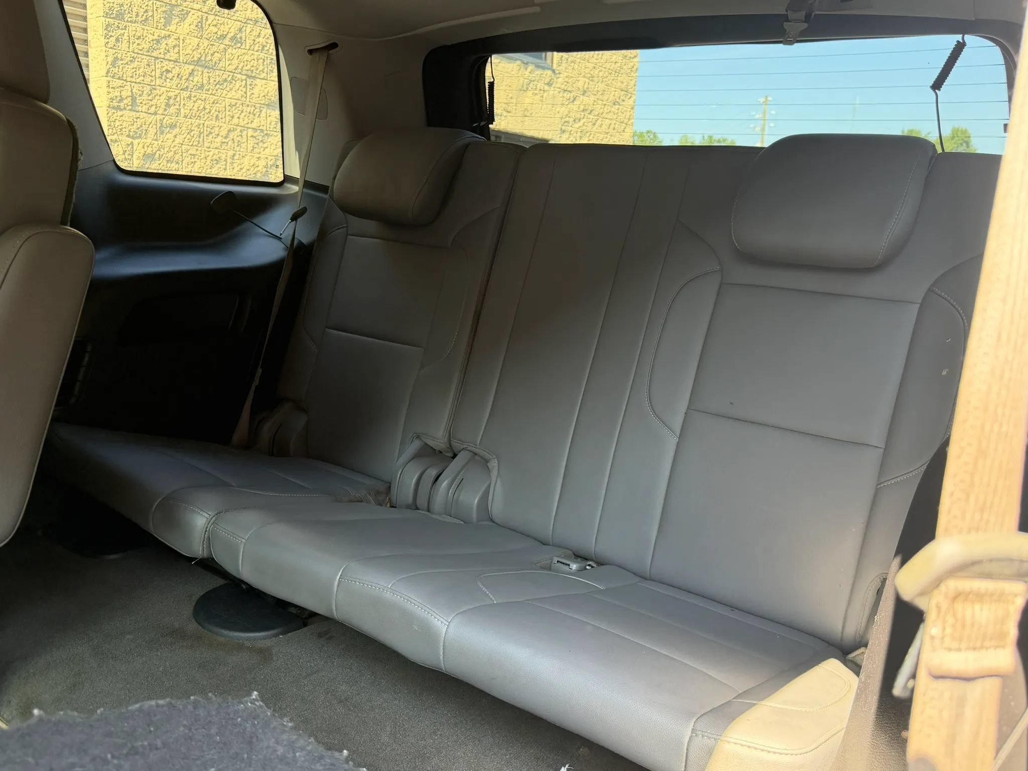 Used 2015 Chevrolet Tahoe LT RWD image 33