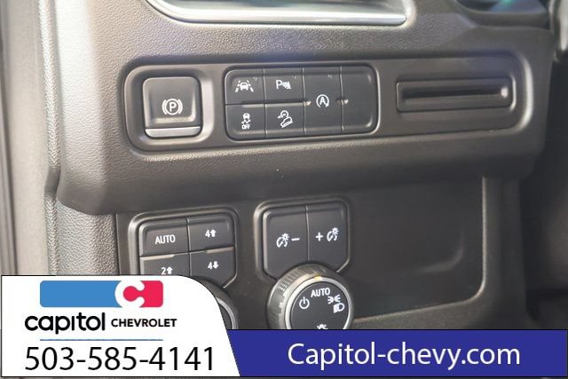 Used 2024 Chevrolet Suburban Z71 AWD/4WD image 15