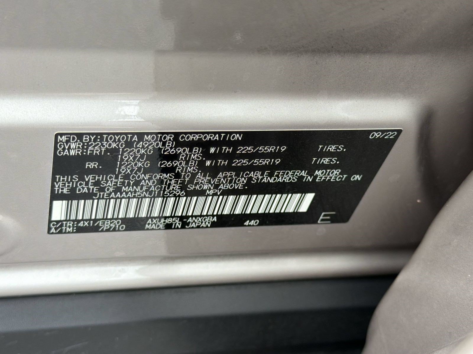 Certified 2022 Toyota Venza XLE AWD/4WD image 28