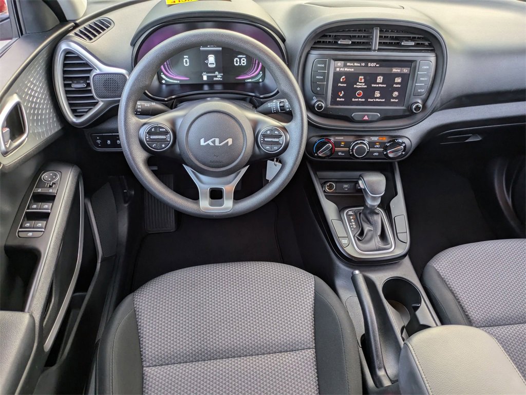Used 2024 Kia Soul LX w/ Option Group 015 image 25
