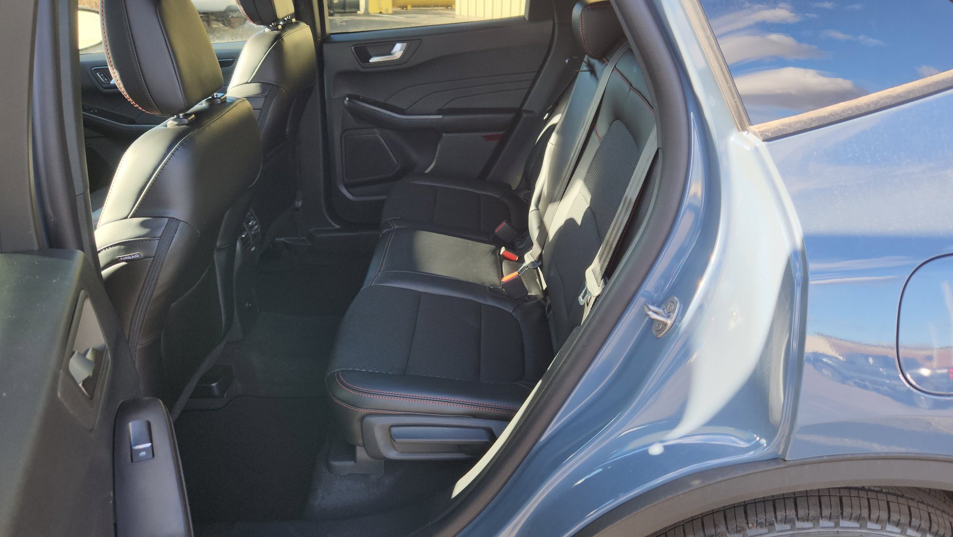 New 2026 Ford Escape ST-Line w/ Tech Pack #1 image 25