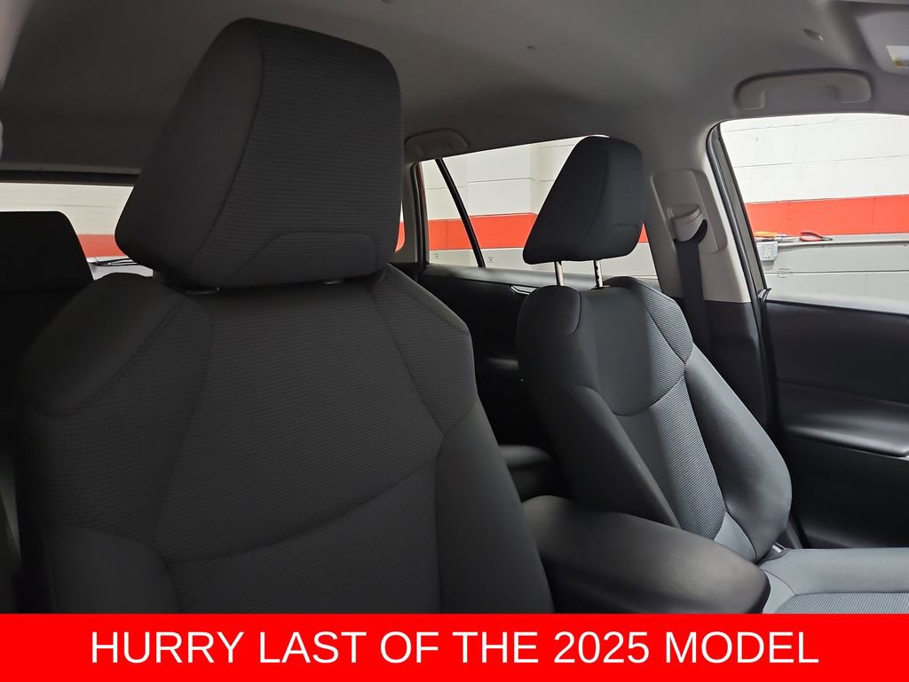 New 2025 Toyota RAV4 LE image 15