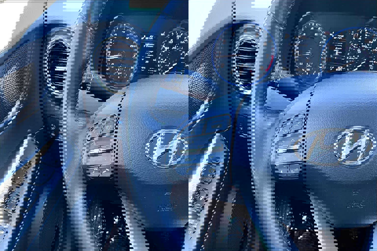 Used 2019 Hyundai Kona SEL image 23