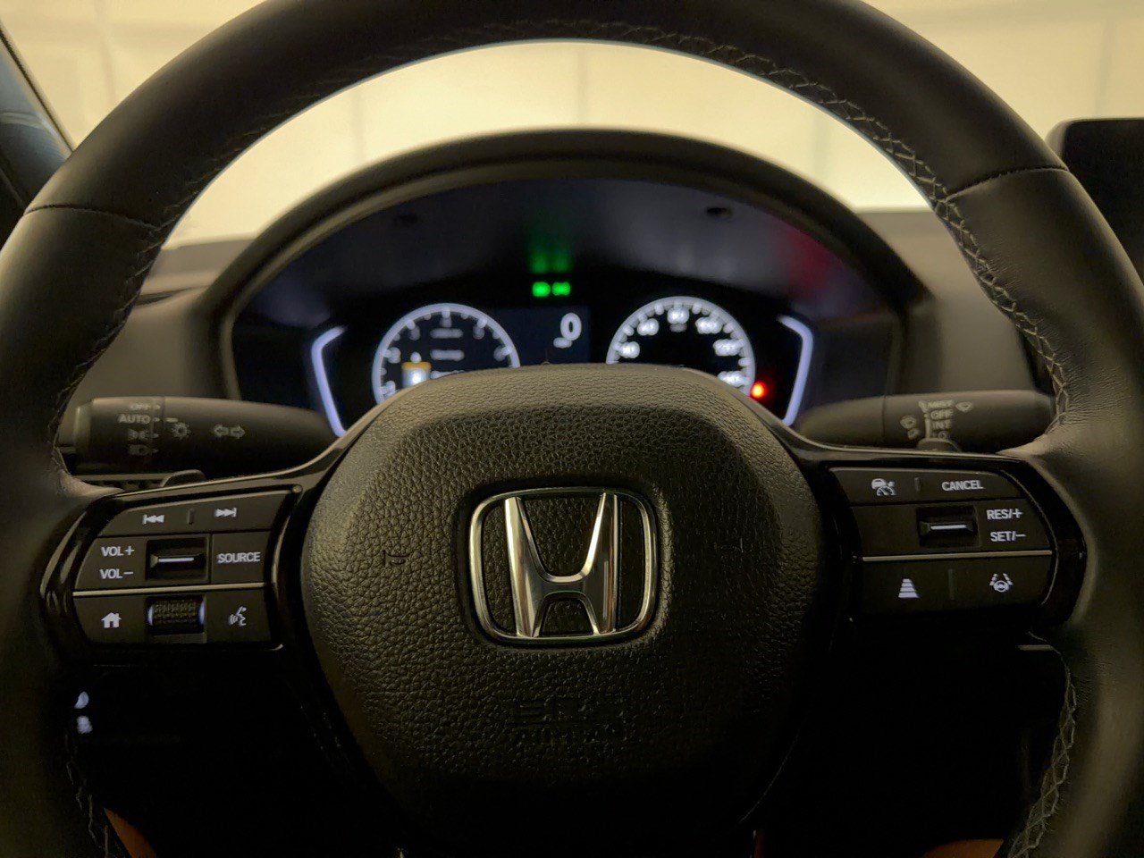 Used 2023 Honda Civic Sport image 10