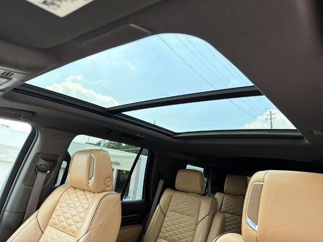 Certified 2023 Cadillac Escalade Premium Luxury RWD image 24