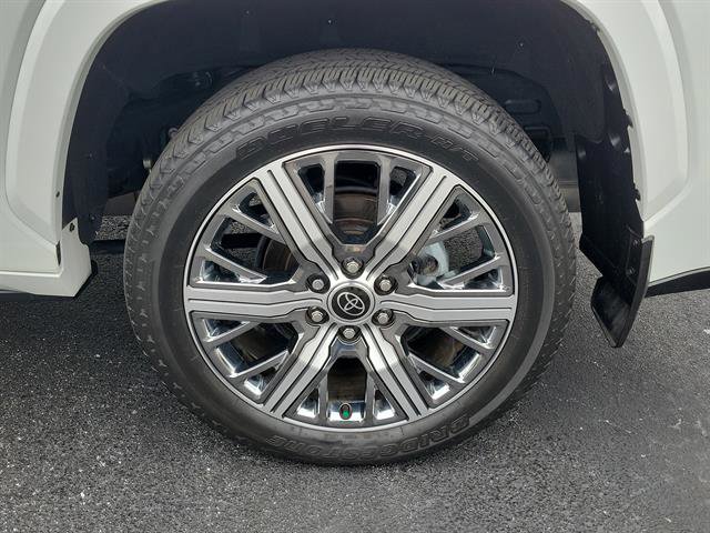 Used 2024 Toyota Sequoia Capstone image 14