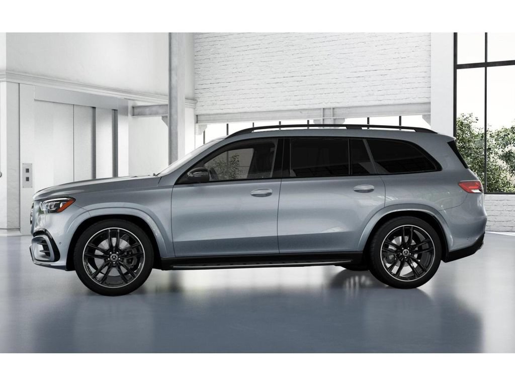 Used 2025 Mercedes-Benz GLS 580 4MATIC image 35