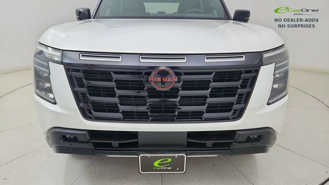 Used 2026 Nissan Armada PRO-4X w/ Captain's Chari Seat Package AWD/4WD image 8