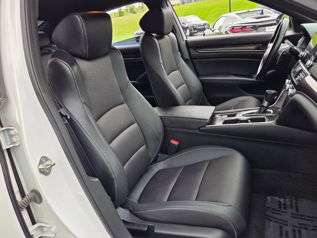 Used 2020 Honda Accord Sport image 18