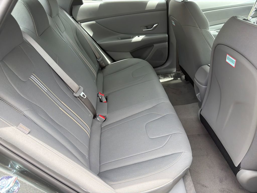 New 2026 Hyundai Elantra Sport FWD image 16