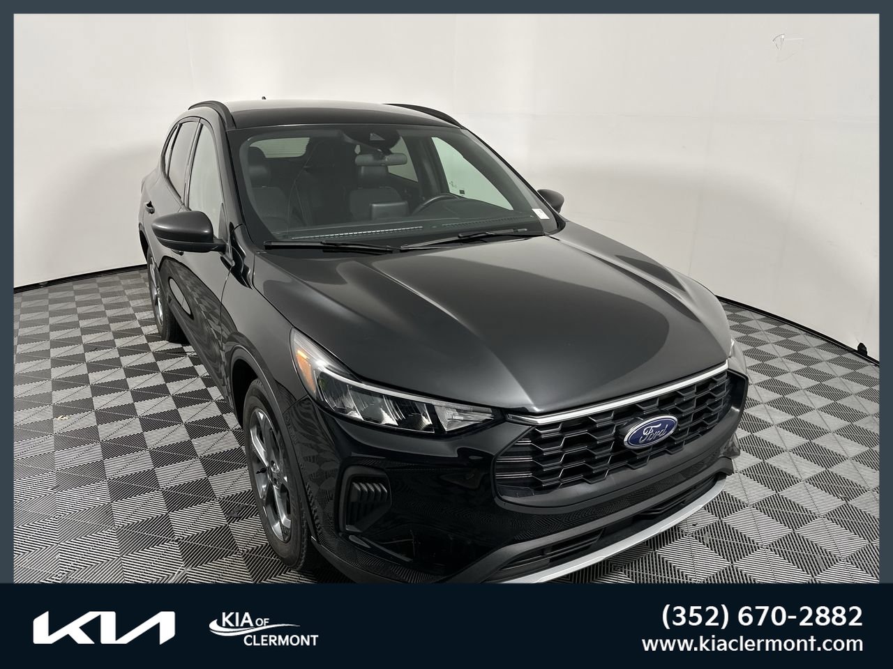 Used 2025 Ford Escape ST-Line