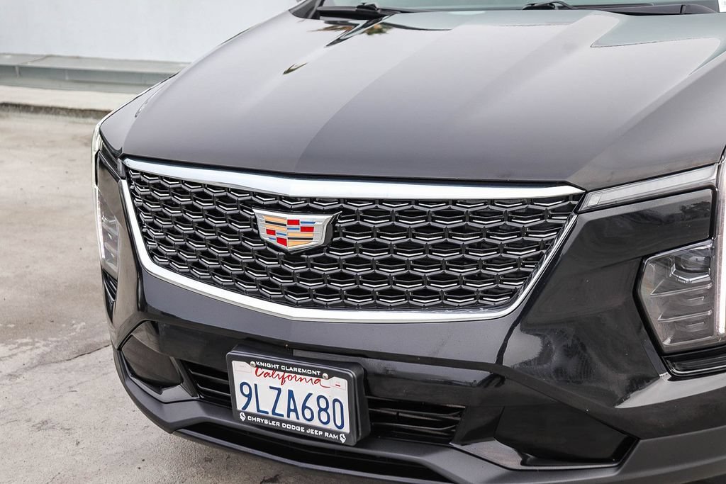 Used 2024 Cadillac XT4 Premium Luxury AWD/4WD image 6