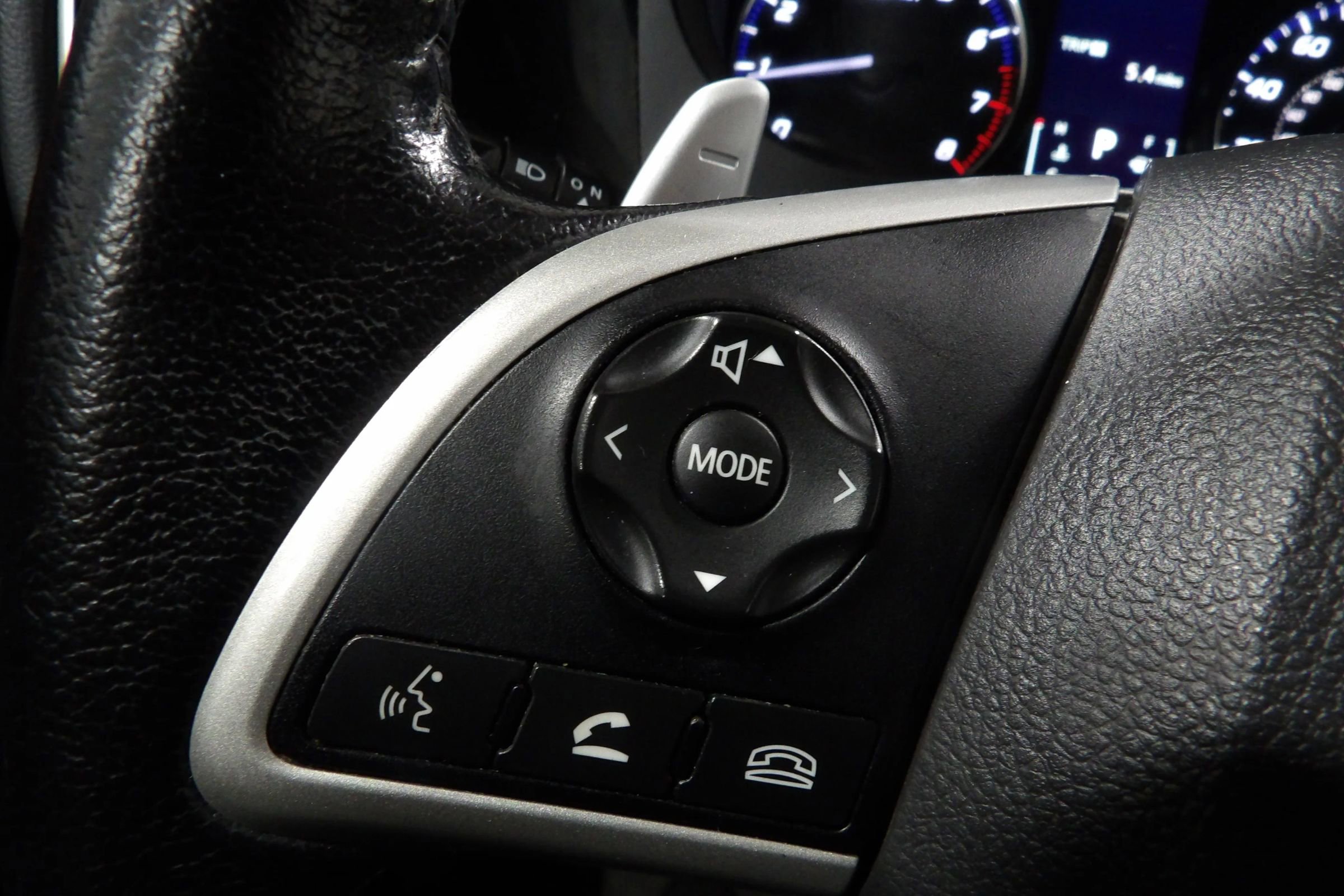 Used 2015 Mitsubishi Outlander GT AWD/4WD image 17