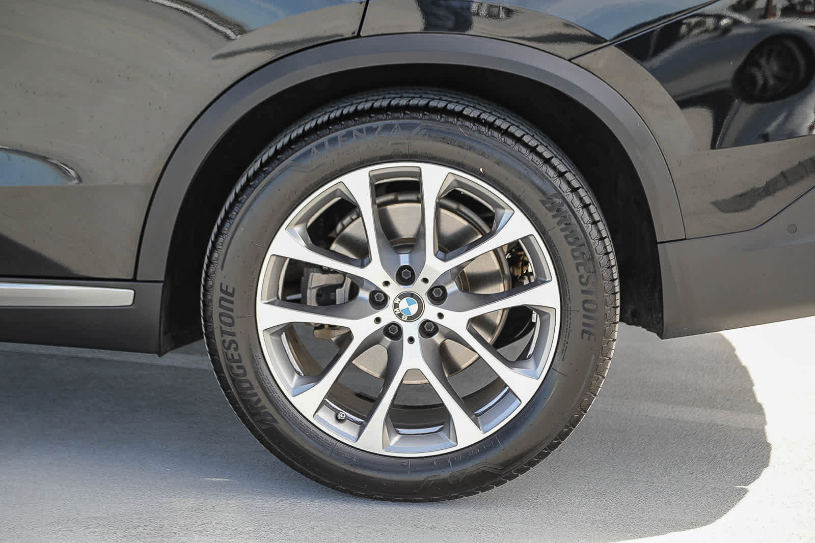 Used 2020 BMW X5 sDrive40i w/ Premium Package image 11