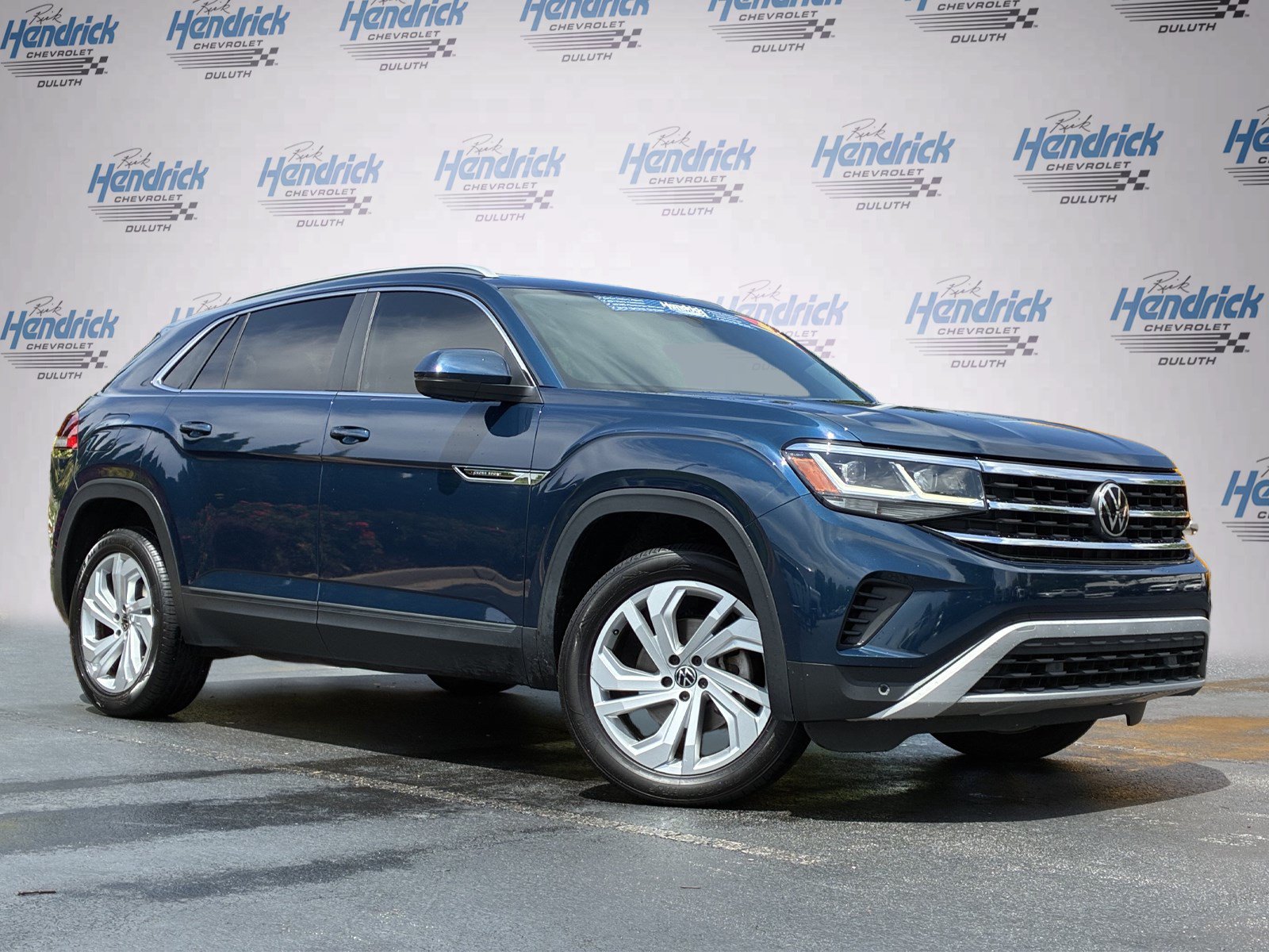 Used 2020 Volkswagen Atlas Cross Sport SEL FWD video 2