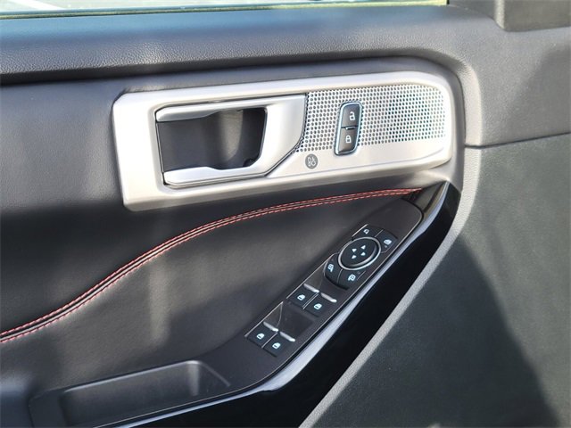 Used 2023 Ford Explorer ST-Line w/ Class IV Trailer Tow Package image 18