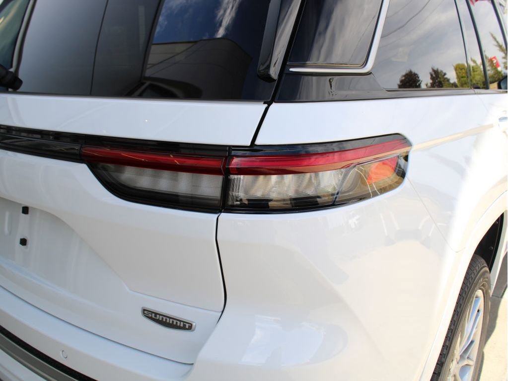 New 2025 Jeep Grand Cherokee Summit image 40
