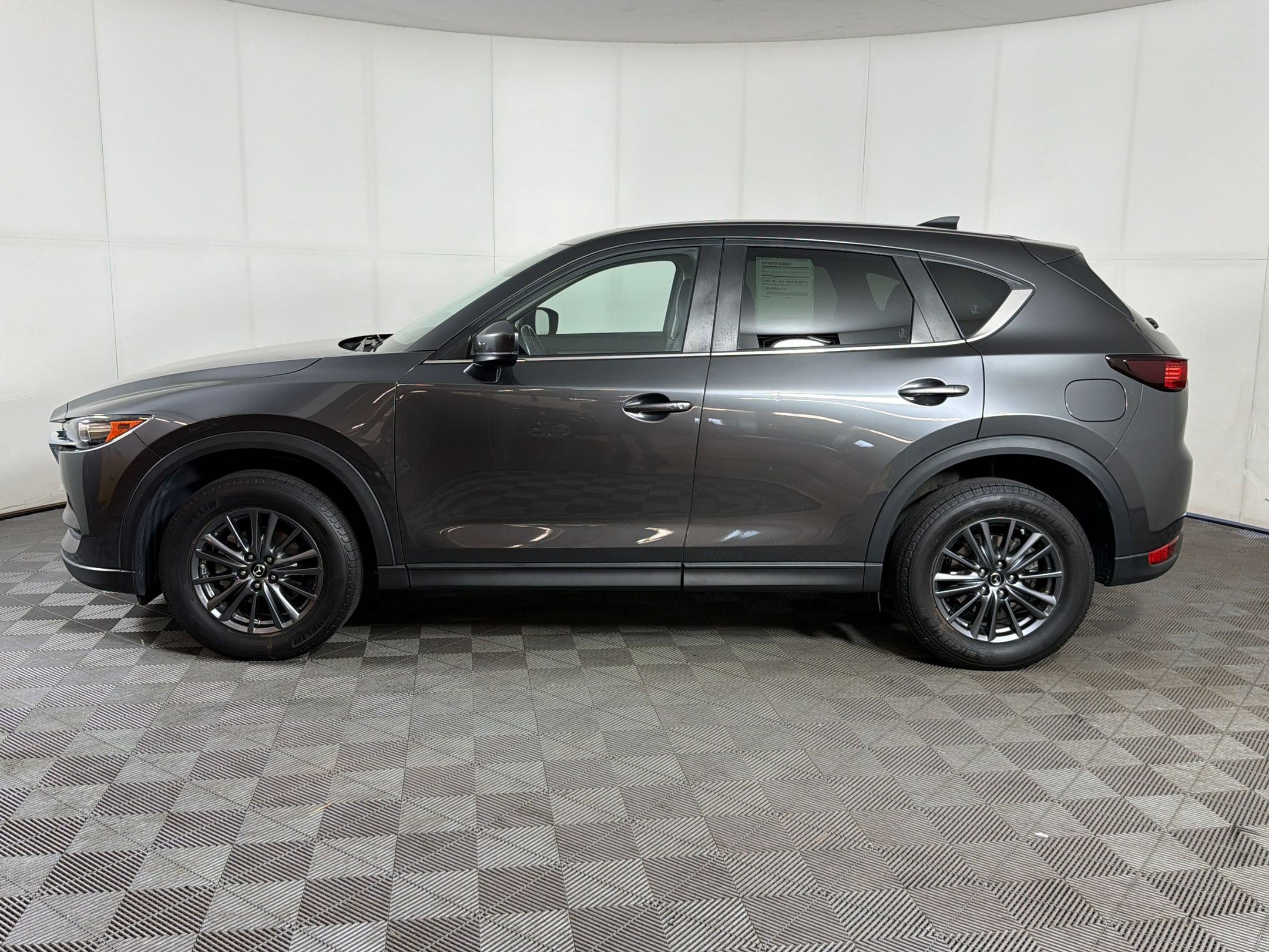 Used 2019 MAZDA CX-5 Touring AWD/4WD image 2