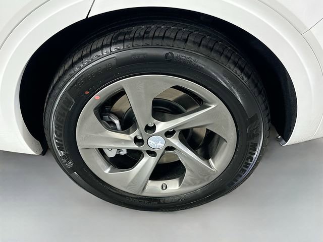 New 2026 Genesis GV70 2.5T Advanced image 23