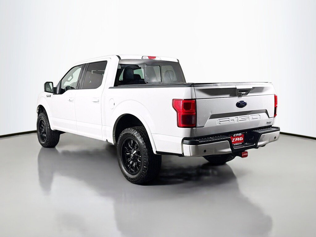 Used 2018 Ford F150 Lariat w/ Equipment Group 501A Mid image 3