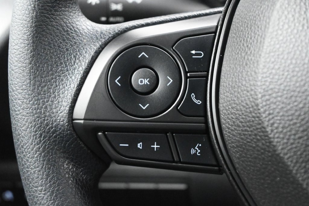 Used 2023 Toyota Corolla LE FWD image 6
