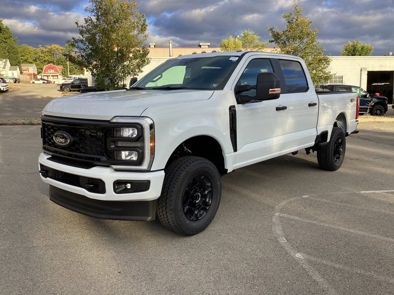 New 2026 Ford F350 XL image 3