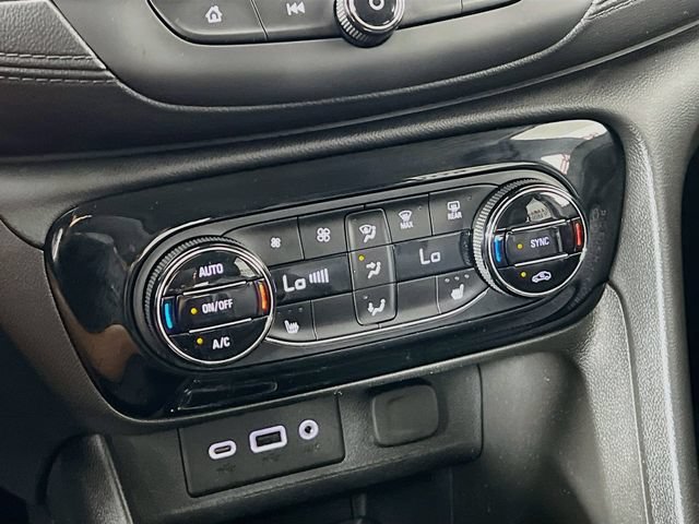 Used 2023 Buick Encore GX Select w/ Safety Package II AWD/4WD image 19