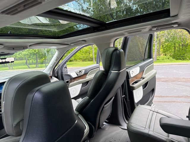 Used 2022 Lincoln Navigator L Black Label AWD/4WD image 22