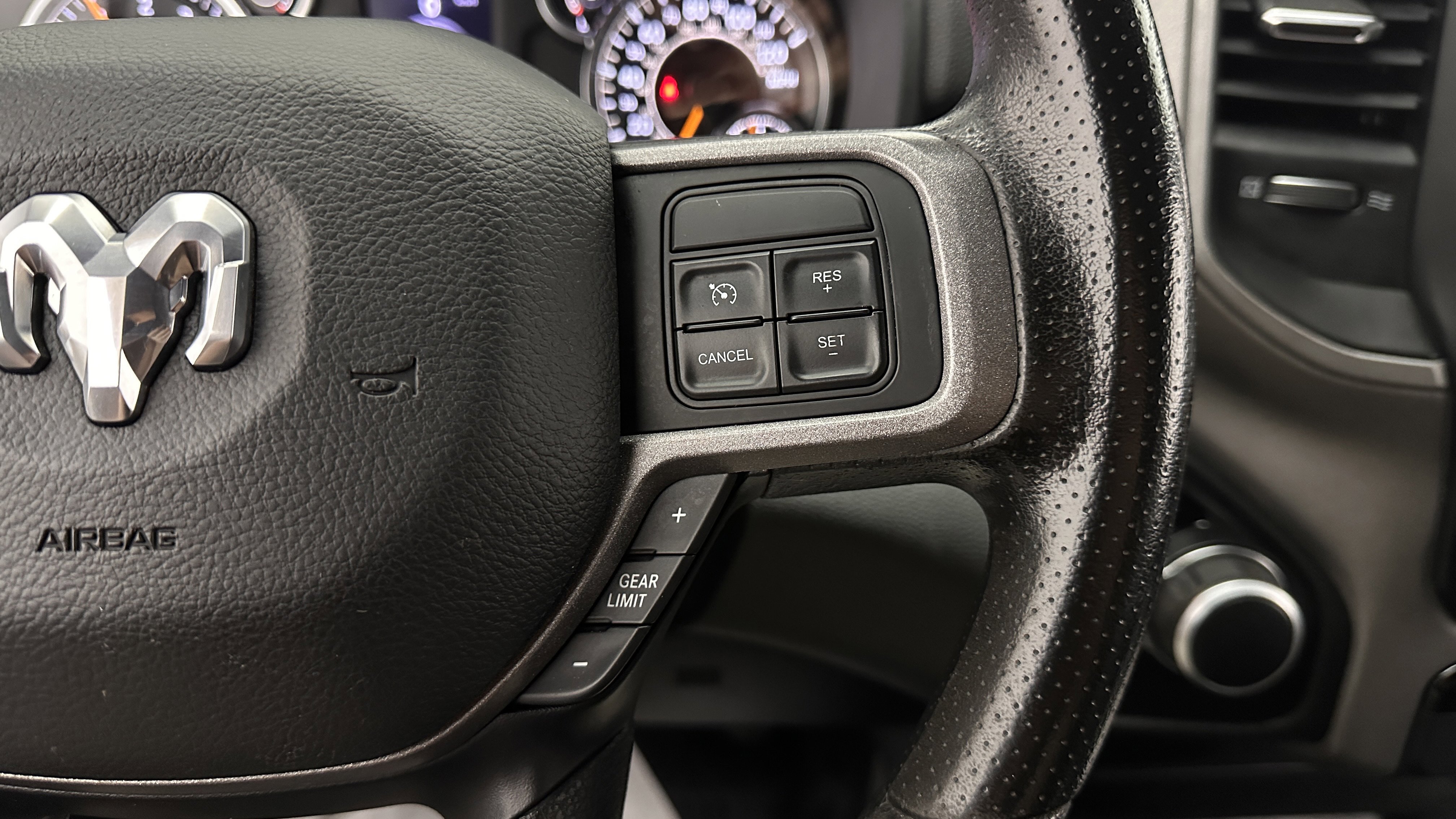 Used 2021 RAM 3500 Tradesman image 19