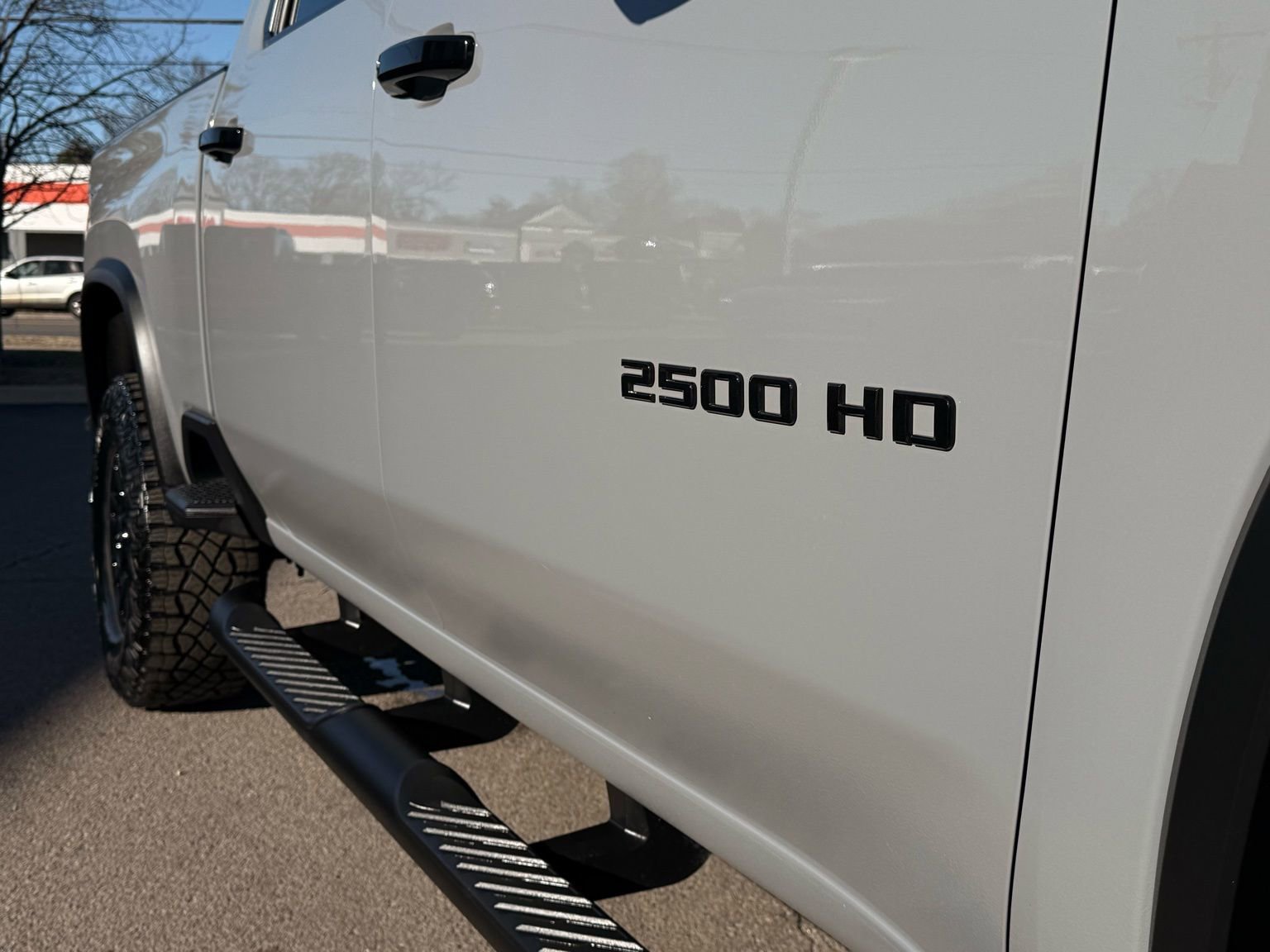 Used 2024 Chevrolet Silverado 2500 ZR2 w/ Technology Package image 15