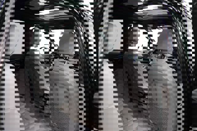 Used 2018 Audi Q7 3.0T Premium Plus w/ Premium Plus Package image 30