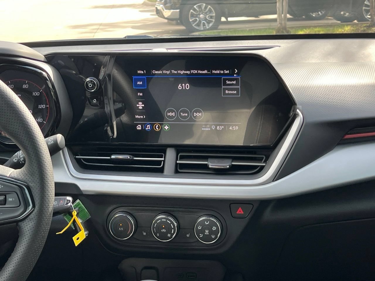 New 2026 Chevrolet Trax RS w/ Sunroof Package FWD image 18